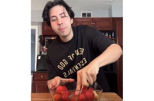 45 kilo arıqlayan sosial media fenomeni arıqlama sirrini paylaşdı: Hər kəs eyni səhvi edir