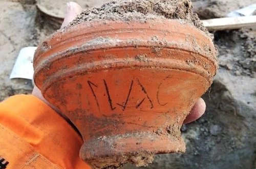 Sıfır ilinə aid qədim məzar tapıldı: Adı bilinən ən qədim şəxs 