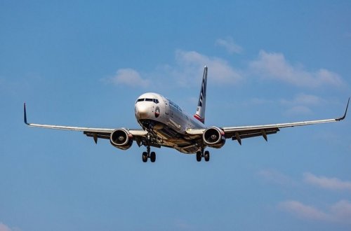 11 gündən sonra Dəməşq aeroportundan ilk uçuş həyata keçirilib
