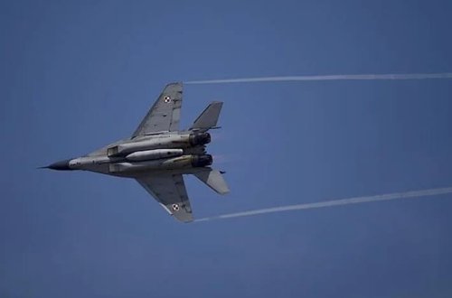 Rusiya təyyarəsi Baltik dənizi üzərində blokadaya düşüb