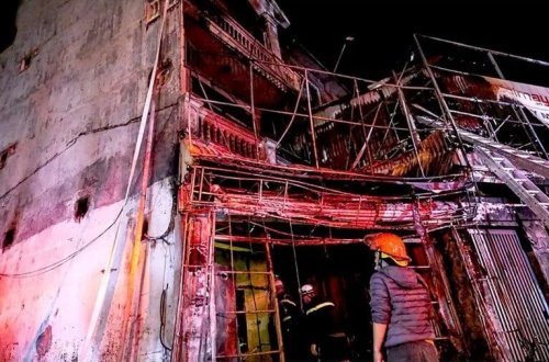 Vyetnamda karaoke barda yanğın: 11 nəfər ölüb