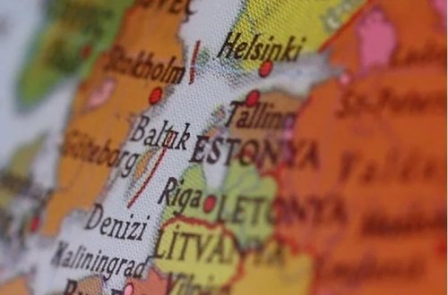 Rusiya Estoniyaya qadağa qoydu: 21 yaşdan kiçik gənclər Rusiya və Belarusda keçiriləcək tədbirlərdə iştirak edə bilməyəcək