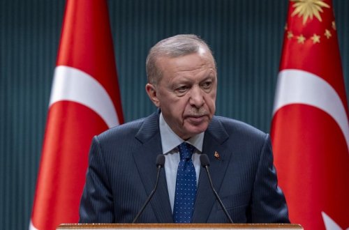 Ərdoğan: Türkiyə Suriyanın yeni hakimiyyət orqanları ilə sıx dialoq aparır