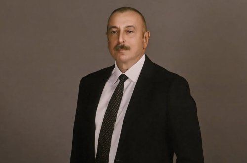 Heç bir titula ehtiyacı yoxdur: O, İLHAM ƏLİYEVdir!