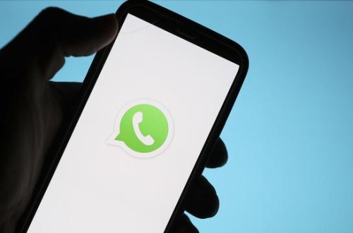 İranda qadağan olunmuş WhatsApp və Google Play artıq yenidən əlçatandır