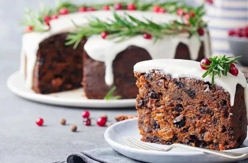 61 yaşlı qadın zəhərli tortla bacılarını öldürdü
