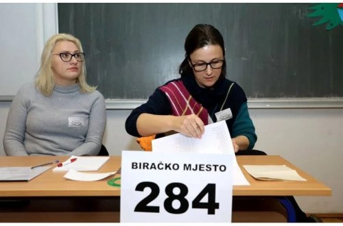 Xorvatiyada seçki günü: Xalq prezidentini seçir