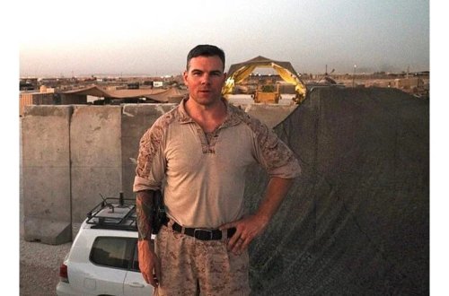 Şəkli ilə yüzlərlə qadın aldadıldı: 3,8 milyard dollar fırıldaqçılığı!