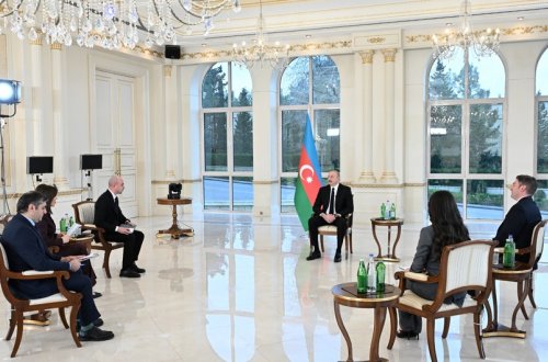 Azərbaycan Prezidenti İlham Əliyev yerli televiziya kanallarına müsahibə verib - YENİLƏNİB