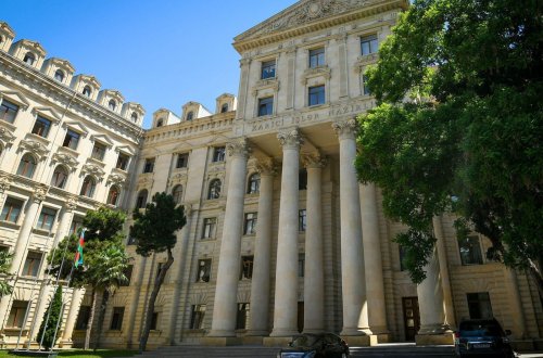 XİN Eritreyada girov götürülən gəmi ilə bağlı məsələni nəzarətə götürüb, heyətin sərbəst buraxılmasına çalışır