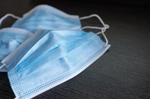 İngiltərədə bir çox xəstəxana qripə yoluxma hallarının artması səbəbindən 