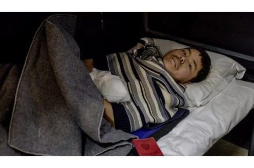 Zelenski Şimali Koreyaya məhbus mübadiləsi təklif edir