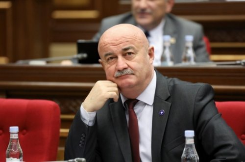 Erməni deputat: Paşinyan yaxın aylarda istefa verəcək