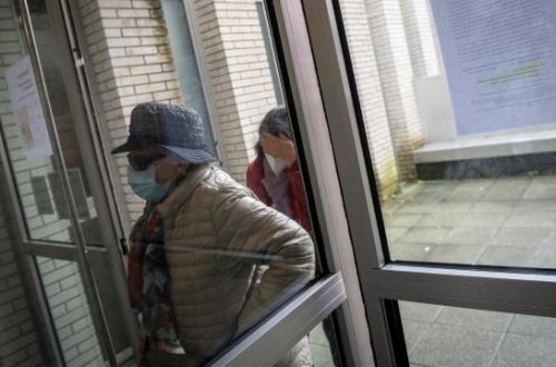 İspaniyada qrip epidemiyası səbəbindən xəstəxanalar dolub