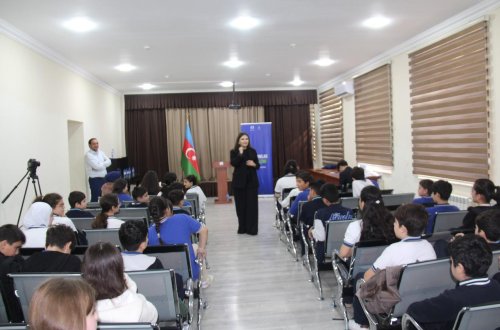 “Mənim ilk addımım” layihəsinin növbəti təlimi keçirildi – FOTOLAR