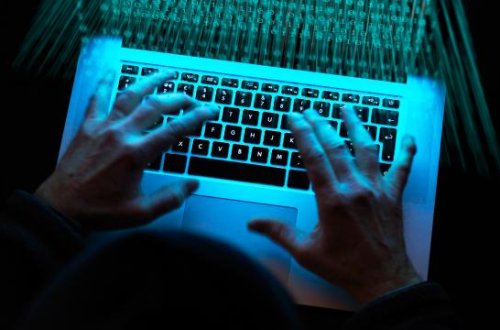 Çinli hakerlər ABŞ Maliyyə Nazirliyinin 400-dən çox kompüterinə sızıblar