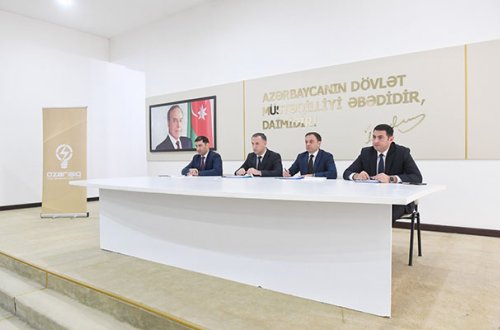 “Azərişıq” Qubada sahibkarlarla görüş keçirdi - Fotolar