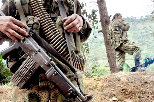 Kolumbiyada üsyançılar arasında toqquşmalarda ölənlərin sayı 60-a çatıb