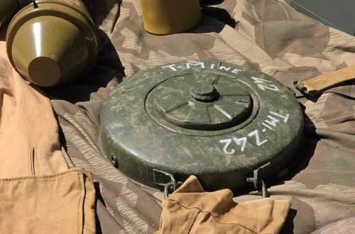 Anbarından itkin minalar tapıldı: General işdən çıxarıldı 