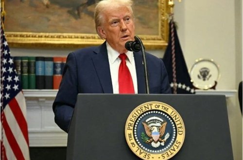 Tramp vəzifəyə gələn kimi Ağ Ev işçilərini işdən çıxardı!