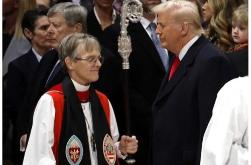 Dua mərasimində gərginlik: Tramp ədəbsiz yepiskopdan üzr gözləyir! 