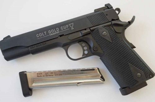 Media və sosial şəbəkə vasitəsilə qanunsuz silah satanlar 10 ilədək həbs oluna bilər