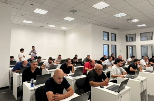 DİM taksi sürücüləri üçün növbəti imtahan keçirəcək