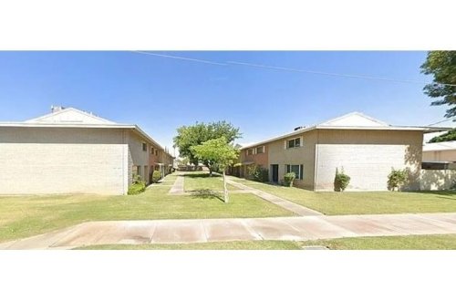 Anası və nənəsi tərəfindən qəfəsdə saxlanılan 13 yaşlı qız həyatını itirdi