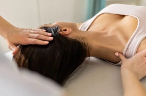 Boyun ağrıları ilə müalicə həkiminə gedən 29 yaşlı qadın dünyasını dəyişib