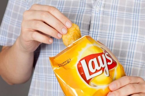 Lays məhsulları piştaxtalardan yığışdırılır: Ölümcül nəticələrə səbəb ola bilər
