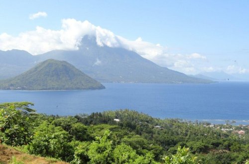 İndoneziya sahillərində güclü zəlzələ baş verib