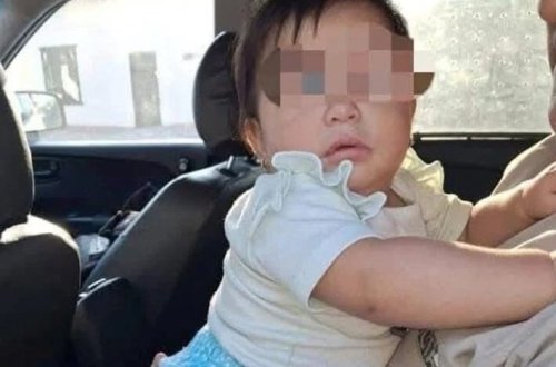 Ana öldürüldü, 9 aylıq körpəsi yolda sürünərkən tapıldı