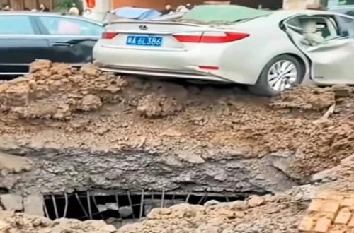 Partlayıcı partladı, maşınlar havada uçdu: Balaca uşağın fitnəsi ziyana səbəb oldu!