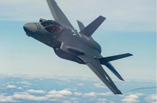 ABŞ-a məxsus iki F-35 qırıcısı Yaponiyada məcburi eniş edib