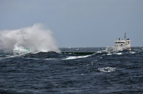 Azərbaycanda küləkli hava şəraiti ilə əlaqədar gəmilərə xəbərdarlıq edilib