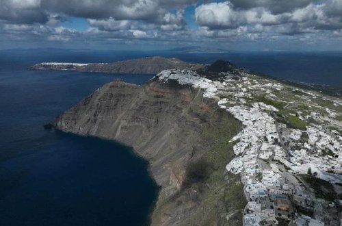 12 gündə 12 min zəlzələ: Egeydə sarsıntı davam edir 