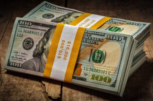 Tramp 4 milyard dollarlıq hərbi yardımın Ukraynaya veriləcəyinə aydınlıq gətirməyib