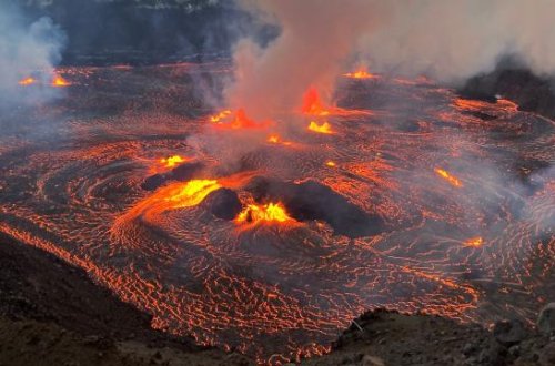 Kilauea vulkanı yenidən lava püskürdü