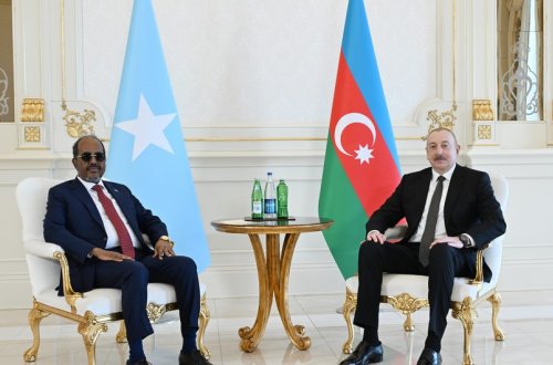 Azərbaycan və Somali prezidentləri mətbuata bəyanatlarla çıxış ediblər