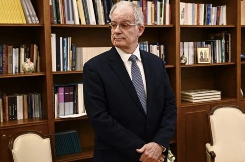 Yunanıstanın yeni prezidenti 4-cü turun sonunda məlum olub