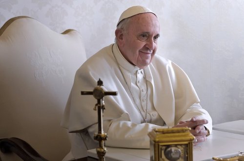 Roma Papası xəstəxanaya yerləşdirilib