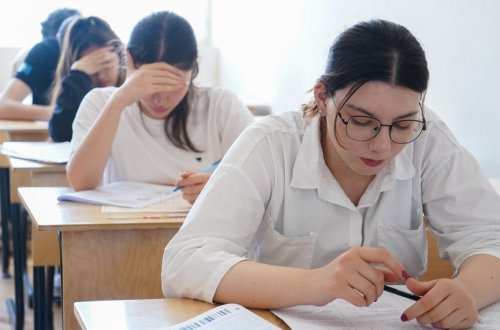 Dövlət qulluğuna qəbul və dövlət qulluğunda fəaliyyətin davam etdirilməsi üzrə imtahanlar baş tutacaq