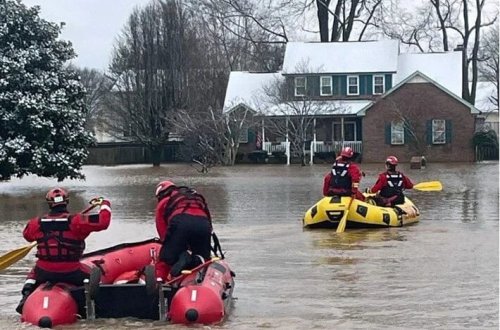 ABŞ-ın bir çox ştatında qasırğa baş verib: 9 nəfər ölüb