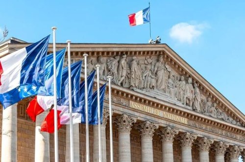 Fransada vətəndaşlıq dili imtahanı mübahisə yaratdı: Vətəndaşlar belə keçə bilmədi