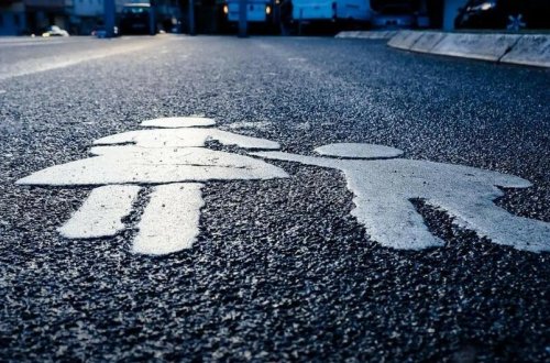 Bakıda ana və iki övladını avtomobil vurdu - ANBAAN VİDEO