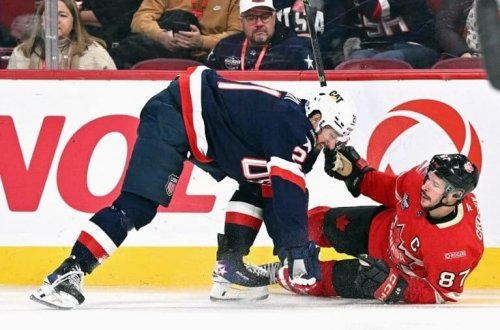 İlk 9 saniyədə üç döyüş: Dövlət himni səsləndi, xokkeydə gərginlik artdı