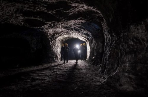 Malidə qeyri-qanuni qızıl mədəni çökdü: 50 nəfər həyatını itirdi