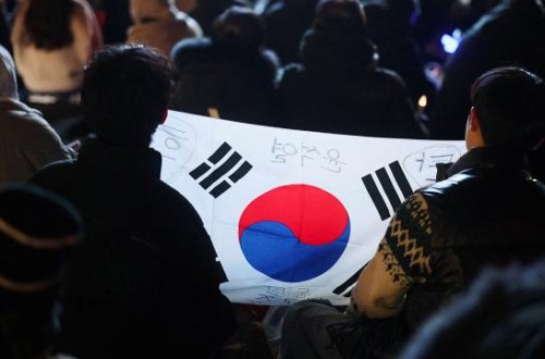 Cənubi Koreyada 17 general və 13 zabit barəsində istintaq açılıb