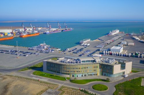 Bakı Limanı “Azərbaycan Dəmir Yolları”na birləşdirilib