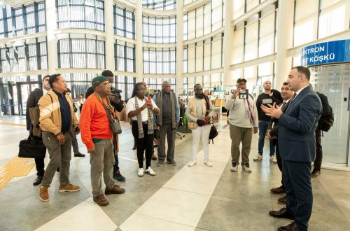 Xarici media nümayəndələri “ASAN xidmət”də